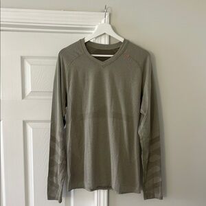 Lululemon Men’s Metal Vent Tech Long Sleeve T-Shirt